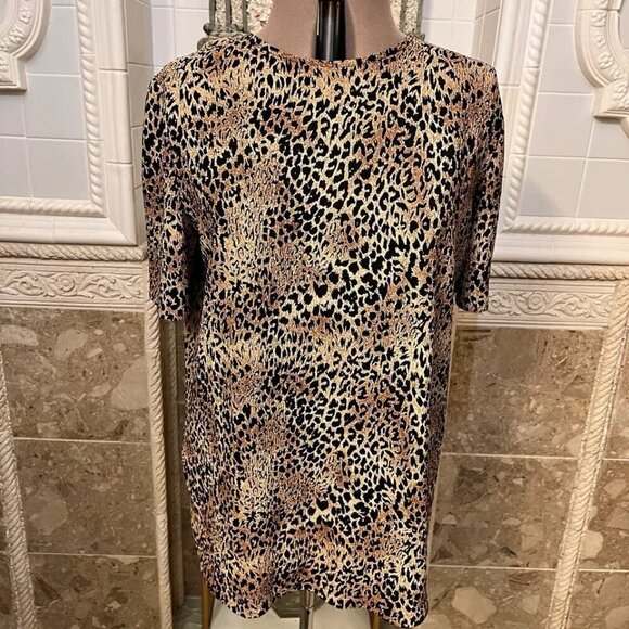 Kathie Lee. Size XL. Stretch Animal Print Pullover Top. USA. Textured. B89 - Picture 1 of 5